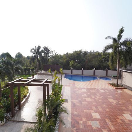Fabhotel Ocean View Apartment - Nr Dabolim Airport Ó-Goa Kültér fotó
